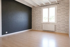 Maison Poitevine 9 pièces à 3 minutes de Saint Maixent L'école 