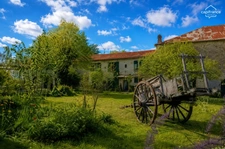 Ensemble immobilier de caractère sur plus de 2 hectares bordés par la rivière à vendre LA MOTHE SAINT HERAY (79)
