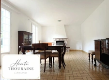 Dpt Deux Sèvres (79), à vendre cette propriété à seulement 4 minutes de Beauvoir maison P8   