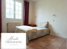 Dpt Deux Sèvres (79), à vendre cette propriété à seulement 4 minutes de Beauvoir maison P8   