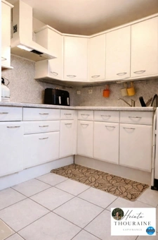 à vendre Niort 79– Maison avec jardin et 2 places de Stationnement privées, proche commodités