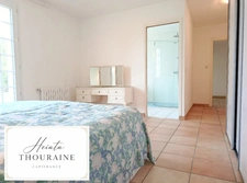 Dpt Deux Sèvres (79), à vendre cette propriété à seulement 4 minutes de Beauvoir maison P8   