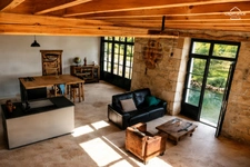 Ensemble immobilier de caractère sur plus de 2 hectares bordés par la rivière à vendre LA MOTHE SAINT HERAY (79)