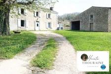 Maison à vendre 9 pièces NANTEUIL (79)