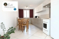Maison à vendre 9 pièces NANTEUIL (79)