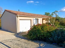 En Exclusivité CAPIFRANCE – Maison de plain-pied à vendre 5 pièces AZAY LE BRULE (79)