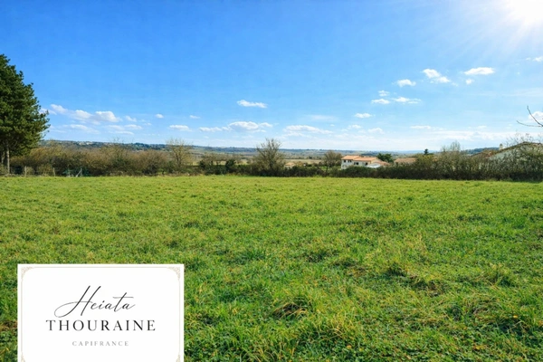 à vendre TERRAIN CONSTRUCTIBLE SAINT MARTIN DE SAINT MAIXENT (79) en EXCLUSIVITÉ CAPIFRANCE 