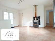 Dpt Deux Sèvres (79), à vendre cette propriété à seulement 4 minutes de Beauvoir maison P8   