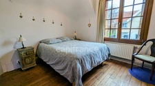 Charmante Maison en Pierre à Reims 51
