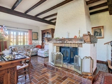 House for sale - 7 rooms - 185 m² living space - 326 m² floor space - 1359 m² land - panoramic view - COLLONGES SOUS SALEVE (74)