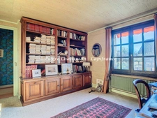 House for sale - 7 rooms - 185 m² living space - 326 m² floor space - 1359 m² land - panoramic view - COLLONGES SOUS SALEVE (74)