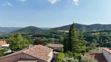 MIRABEAU (04) – Maison de plain-pied – 3 chambres – Véranda – Garage – Terrain 606 m² – Plein Sud