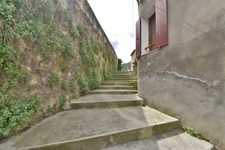 Maison de ville avec cour intérieure – Fort potentiel – Digne-les-Bains centre