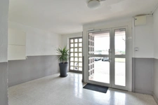 2-bedroom apartment, 68 m², garage and cellar
