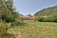 Digne-les-Bains – Quartier des Arches – Terrain plat constructible de 528 m²