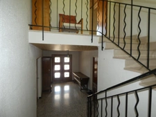 🏡 À VENDRE – Grande villa avec terrain boisé à Sisteron