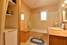 Single-Storey 4-Room House for Sale in Digne-les-Bains (04)