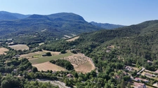 Belle propriété avec deux maisons sur 3430 m² de terrain arboré – Potentiel rare !