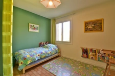 MAISON Plain-pied 3 chambres + studio indépendant – terrain plat arboré de 1 854 m² MONTFORT (04)