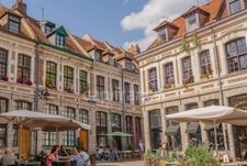 LILLE (59) - Glacier-Gaufres-Crêpes - Vieux-Lille avec important flux piétons 