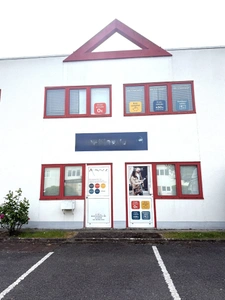 Local/bureau 88 m2 à vendre SAINT OUEN L'AUMONE (95) + 4 places de parking