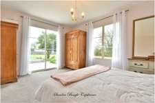 Maison à vendre 9 pièces  avec 5 chambres à LAVAL (53)