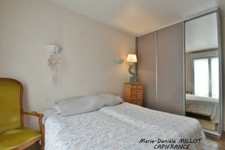 IMMEUBLE composé d'une Maison de 6 pièces et d'un local commercial à MONTSURS (53)