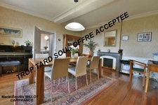 Maison Bourgeoise de 9 pièces de 240 m² sur Quartier Gué d'Orger à LAVAL proche du centre ville 