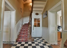 Maison Bourgeoise de 9 pièces de 240 m² sur Quartier Gué d'Orger à LAVAL proche du centre ville 