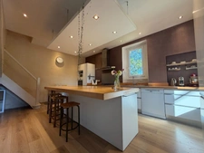 Maison à vendre 10 pièces avec piscine, plus appartement séparé à BAZET (65)