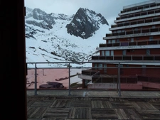 Appartement à vendre 2 pièces LA MONGIE (65), avec cellier, casier à ski, terrasse, et parking intérieur.