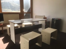 Appartement à vendre 2 pièces LA MONGIE (65) avec un balcon, 2 celliers, 2 casiers à ski, et un Parking extérieur.