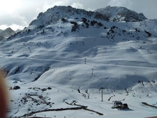 Appartement à vendre 1 pièces LA MONGIE (65 avec cellier, balcon casier à ski, parking extérieur.