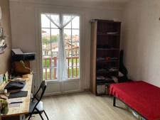 Magnifique appartement à vendre d'une suface de 88 m² avec une terrasse de 70m² et garage sur 30 m².  
