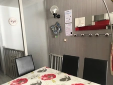 Dpt Hautes Pyrénées, dans la station de ski de LA MONGIE appartement T 2 de 29 m² avec balcon, cellier et parking intérieur.   