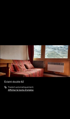 Dans les Hautes Pyrénées studio au pied des pistes de ski sur 23 m² avec balcon, cellier, et casier à ski. 