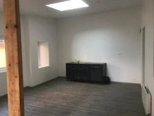 Dpt Hautes Pyrénées (65), à vendre BAGNERES DE BIGORRE appartement T2  