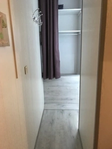 Dpt Hautes Pyrénées, dans la station de ski de LA MONGIE appartement T 2 de 29 m² avec balcon, cellier et parking intérieur.   