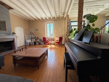 Maison à vendre 10 pièces avec piscine, plus appartement séparé à BAZET (65)
