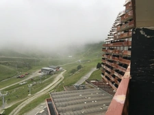 Studio au pied des pistes avec balcon et cellier dans la station de la MONGIE dans les Hautes Pyrénées.  
