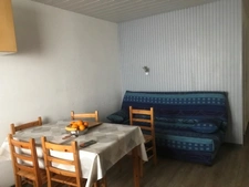 Appartement à vendre 1 pièce sur 26 m² avec un balcon, cellier, casier à ski,  dans la station de la MONGIE.