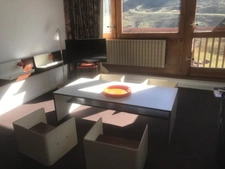 Appartement à vendre 2 pièces LA MONGIE (65) avec un balcon, 2 celliers, 2 casiers à ski, et un Parking extérieur.