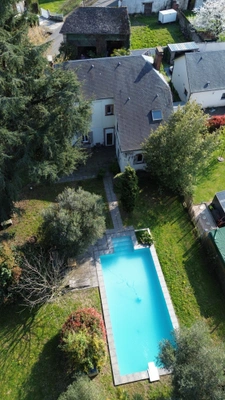 Maison à vendre 10 pièces avec piscine, plus appartement séparé à BAZET (65)