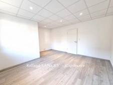 Immeuble en monopropriété à vendre à RECHESY (90) 