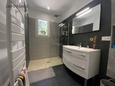 Villa d'exception, 6 pièces, 159 m2 au pied de la montagne de Lure