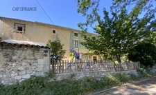 Domaine dans le Luberon - 2,6 ha - 1100 m2  - à vocation de tourisme de luxe et événementiel