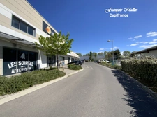 Local d'activités de 360 m2 dans une zone d'activités à Manosque (04)
