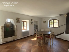 Propriété Gîtes et chambres d'hôtes 20 hA - 550 m2 à Banon 