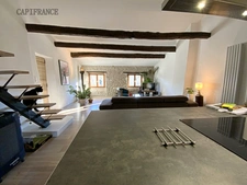 Estate in the Luberon - 2.6 ha - 1100 m2 - intended for luxury tourism and events