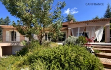 Villa d'exception, 6 pièces, 159 m2 au pied de la montagne de Lure